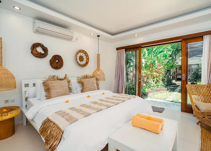 Вилла Marula - Luxury 3br Joglo With Tropical Garden In *