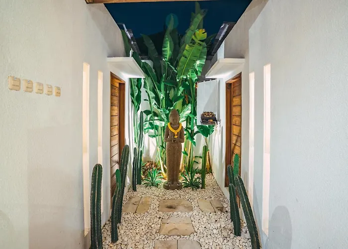 Marula - Luxury 3br Joglo With Tropical Garden In Вилла *